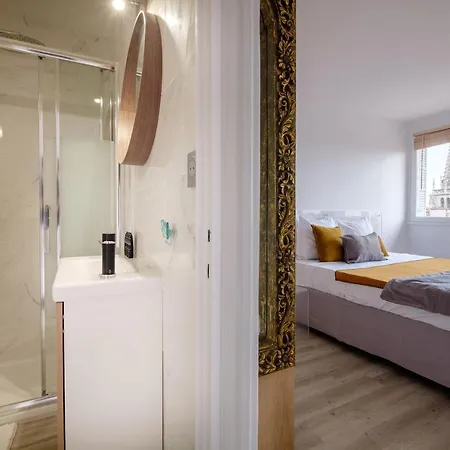 Honore Saint Antoine Apartment *